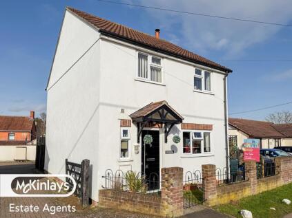 Modern 3 bedroom Detached Home with Garden & Parking in Middlezoy