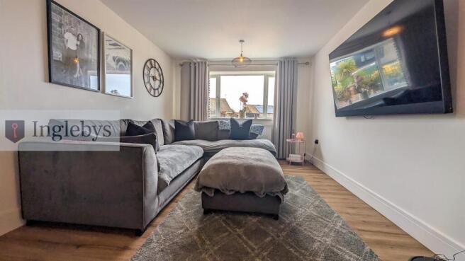 3 bed House for sale Image 12