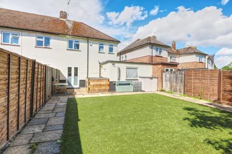 King George Road, Ware, SG12