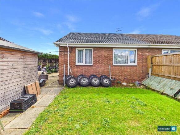 2 bed Bungalow for sale Image 11