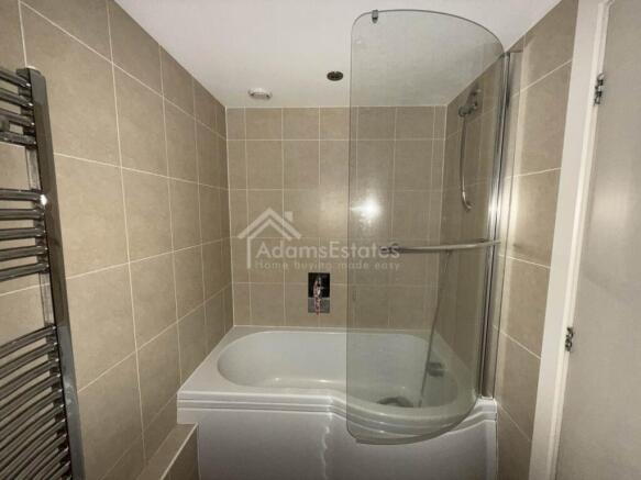 2 bed Apartment for sale Image 6