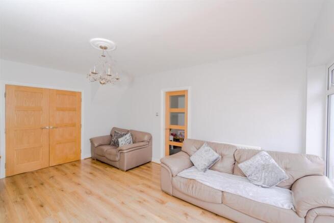 27, Narrow Lane, Brownhills, Walsall, Staffordshir