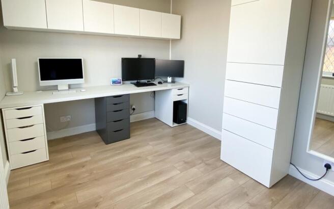 Photo 11