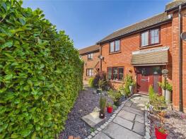 19, Lichfield Close, Chelmsford CM1 2XW