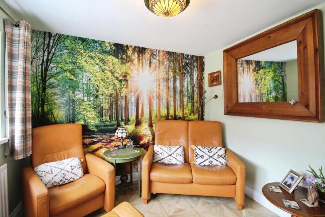 3 bed Semi-Detached Bungalow for sale Image 9