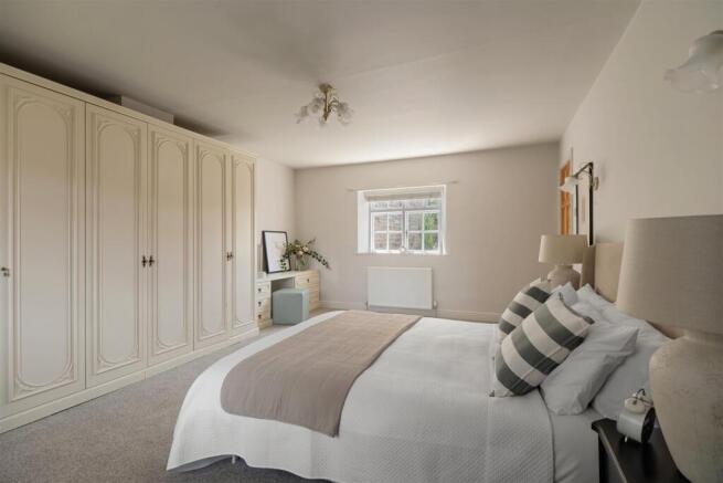 3 bed Semi-Detached for sale Image 11