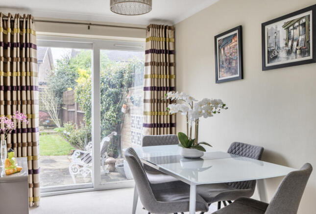 1421805-11-69cd3c...