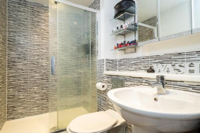 Ensuite Shower Room