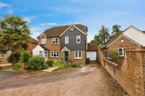 24, The Forstal, Hadlow, Tonbridge TN11 0RT