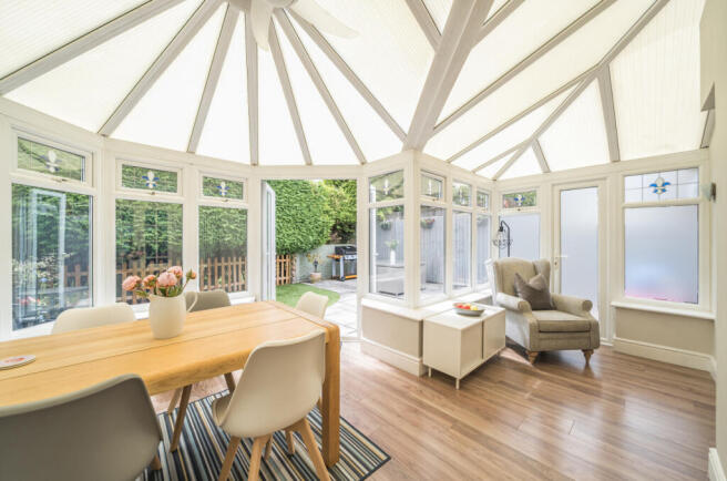 1310487-10-685aa6...