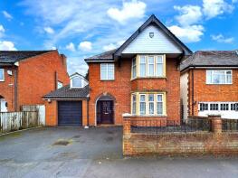 16, King Edwards Avenue, Gloucester GL1 5DB