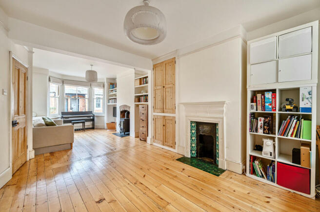 Sitting/Dining Room