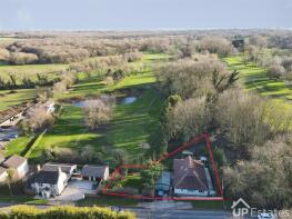 Hillsyde, Leicester Road, Hinckley LE10 3DR