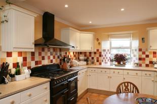 Breakfasting Kitchen