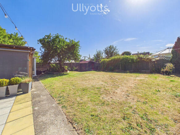 4 bed Semi-Detached for sale Image 11