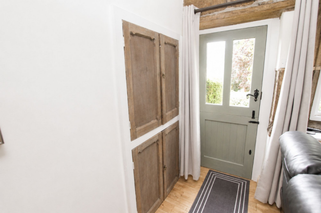 4 bed Semi-Detached for sale Image 10