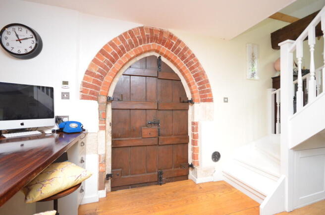 Photo 10