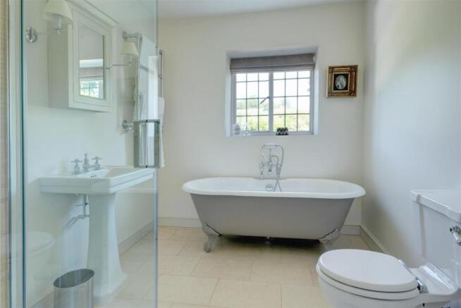masters bathshwr 180606Brookside-1037.jpg