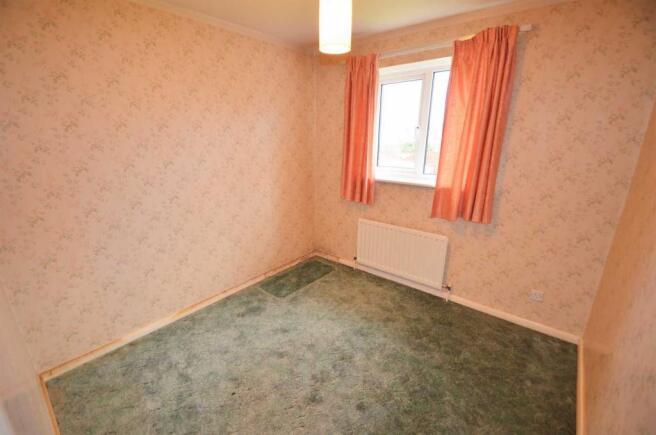 Spacious Bunglalow in need of updating - Haydons Park, Honiton