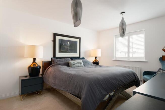 Principal bedroom