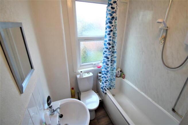 5 bed Terraced to rent Image 7