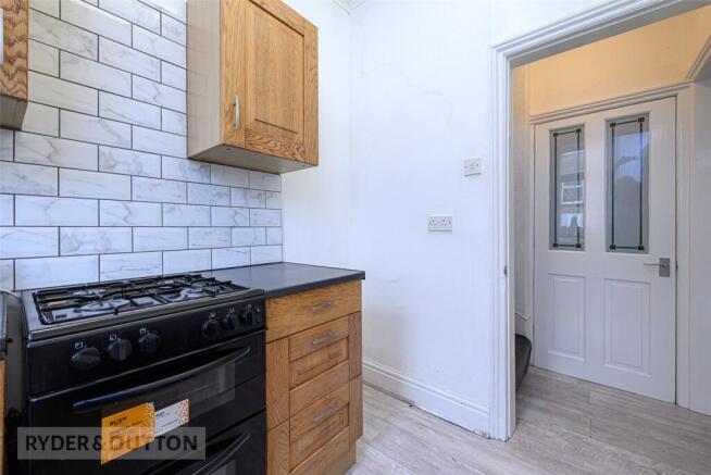 2 bed Terraced for sale Image 6