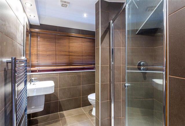 Master En-Suite