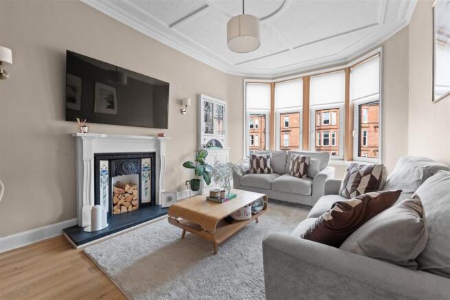 2/1 279 Crow Road, Broomhill, G11 7BG photo 2
