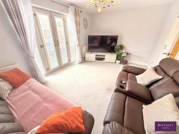 4 bed Town House for sale Image 4