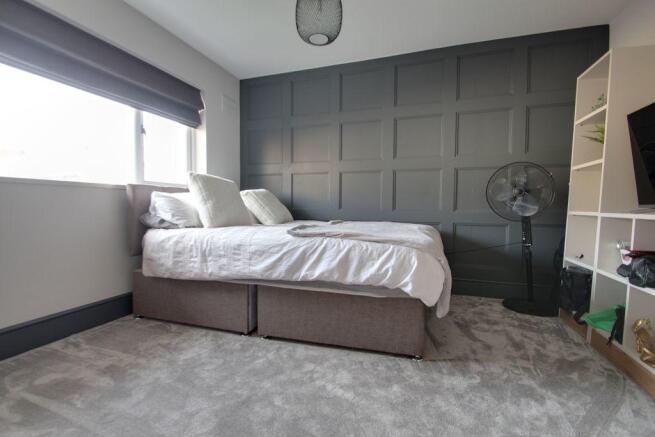 Bedroom 2 (Double)