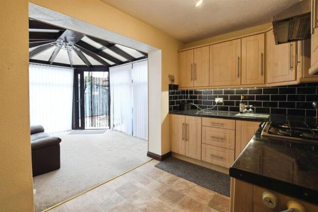 Fitted Kitchen