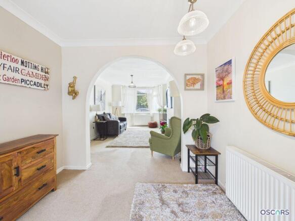4 bed Semi-Detached for sale Image 4