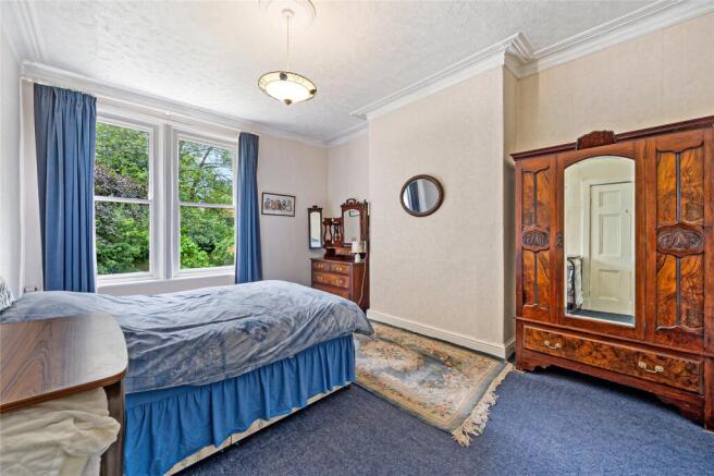 8 bed Detached for sale Image 12