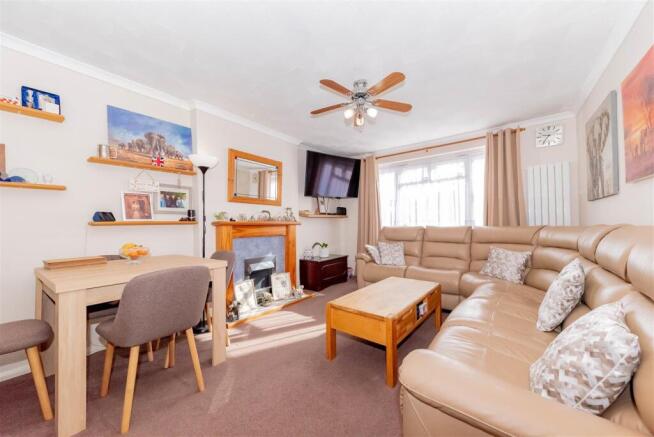 Living/Dining Room