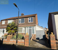7, Chelsea Road, Manchester M41 6NF