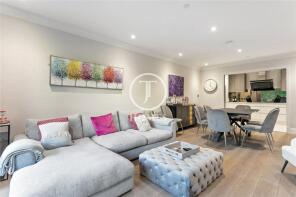Flat 4, 90 Spectrum Apartments, Hillview Gardens, Hendon, London NW4 2JR