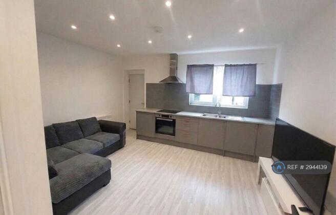 Open Plan Kitchen Lounge
