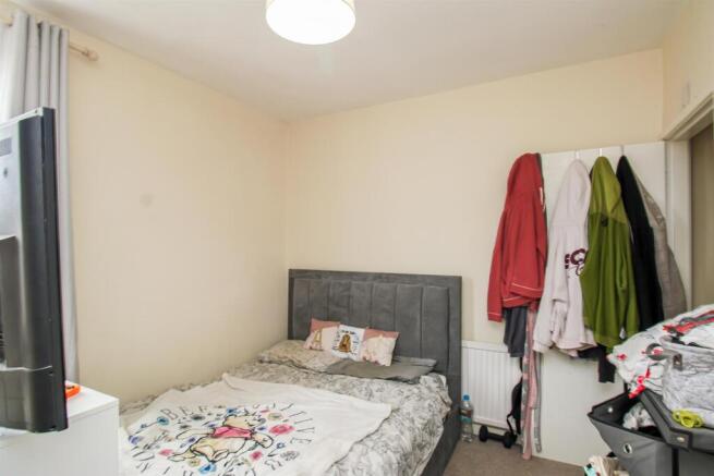 2 bed Terraced for sale Image 4