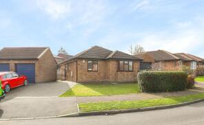 4, Holbeach Drive, Chesterfield S40 3RP
