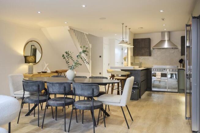 LN BAS 132_KITCHE...