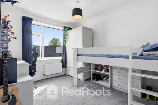 3 bed Semi-Detached for sale Image 10