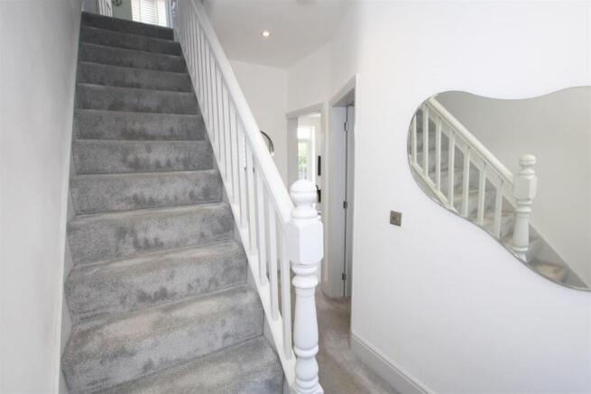 3 bed Semi-Detached for sale Image 12