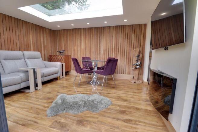 Garden Room/Bar