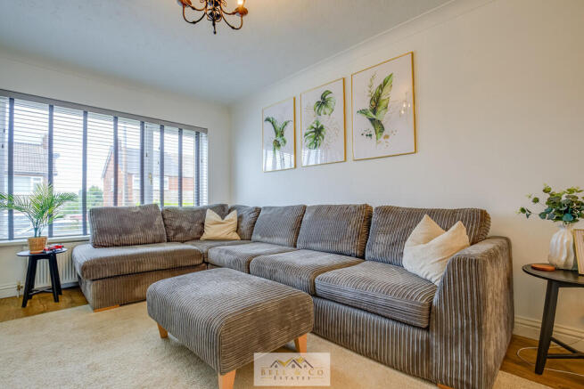 3 bed Semi-Detached for sale Image 7