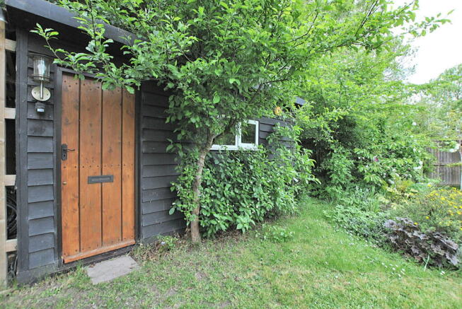 Photo 20
