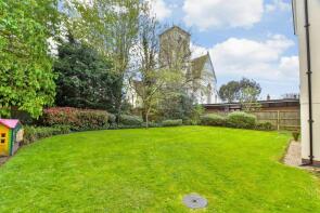 Flat 16, 42 Wellingtonia Place, Reigate Hill, Reigate RH2 9NG