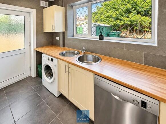Drummond Close, Coundon, Coventry photo 3