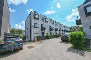 43, South Loop Park, Birmingham B16 0AF