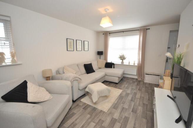 Morby Road, Earls Barton, Northampton photo 4