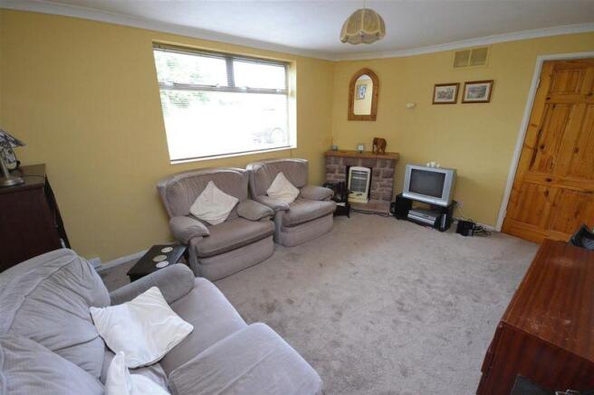 Lounge 2